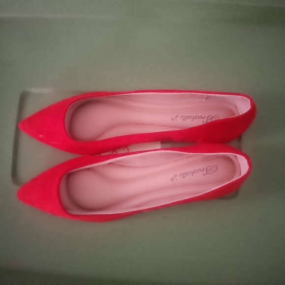 Women's faux suede flats size 8 - Picture 2 of 4